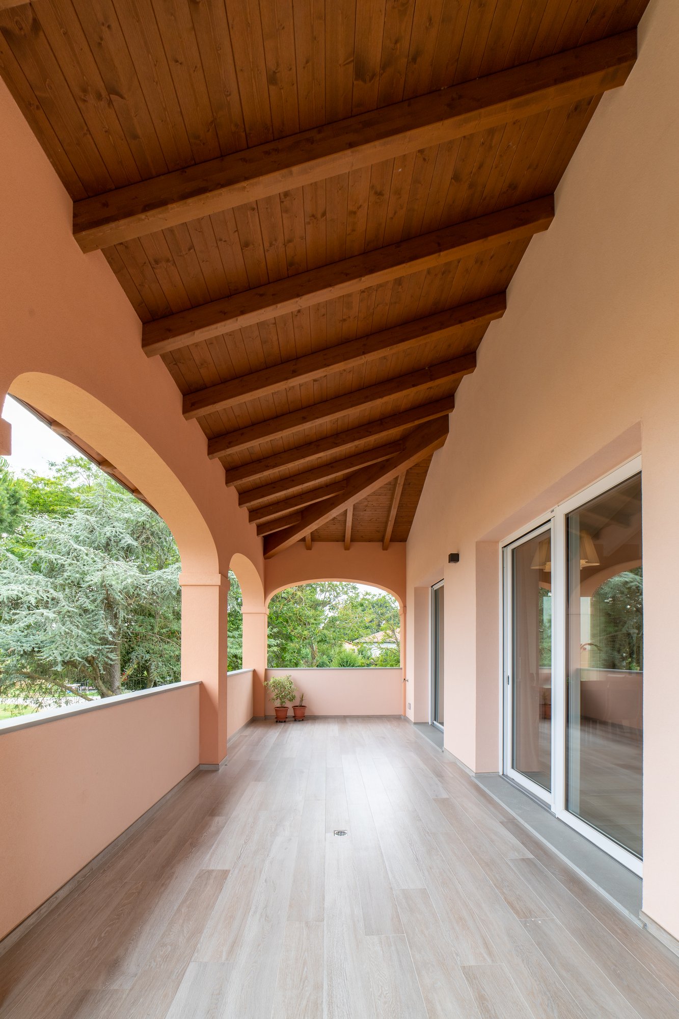 Portico in legno Vibro-Bloc